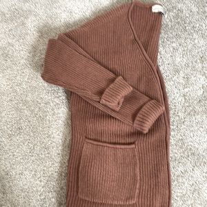 Open cardi, Universal Thread